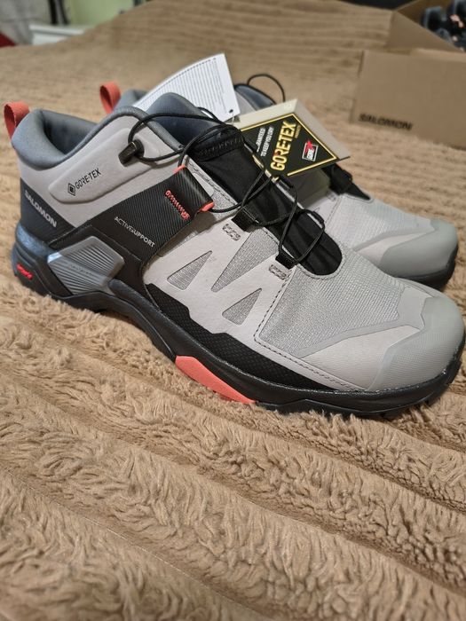 Vand Salomon Ultra 4 Goretex nr 41 1/3