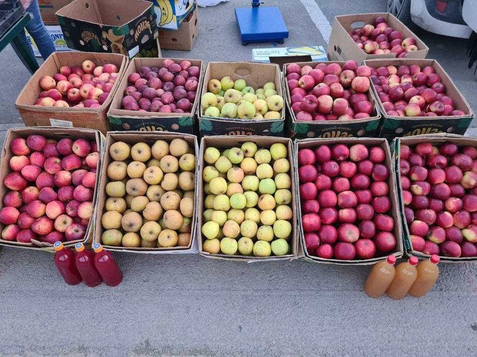 Mere proaspete de vânzare