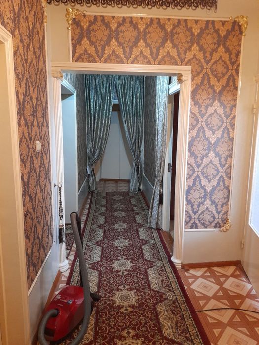 Qoyliq 5 massiv 5 hona dom sotiladi