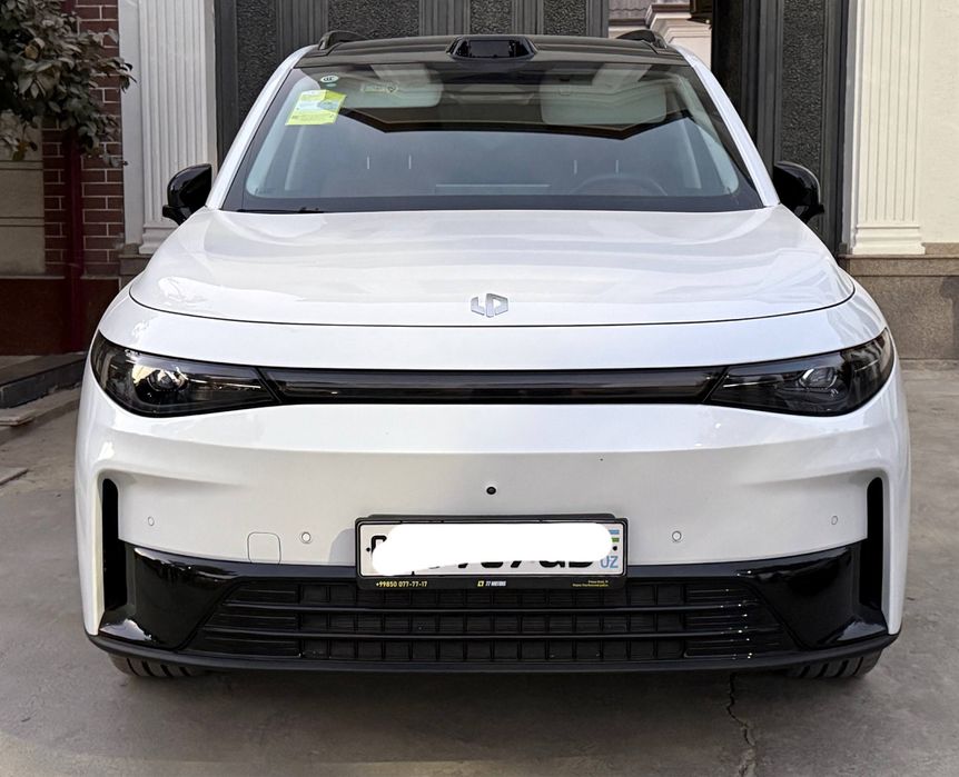 Leapmotor C16 3 позиция