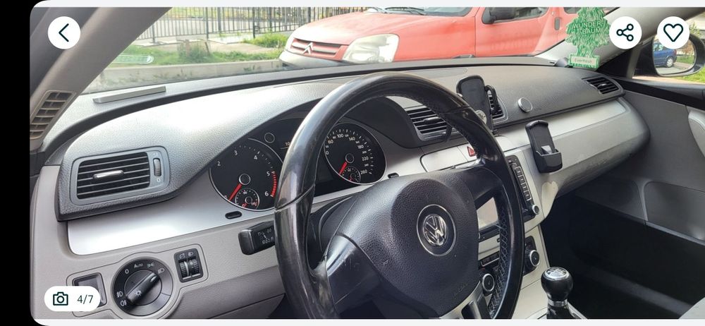 Vând Volkswagen pasat