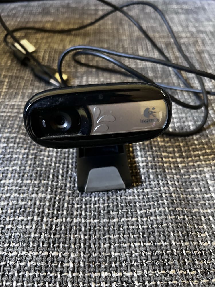 Уеб камера Logitech C170, черна, микрофон, USB