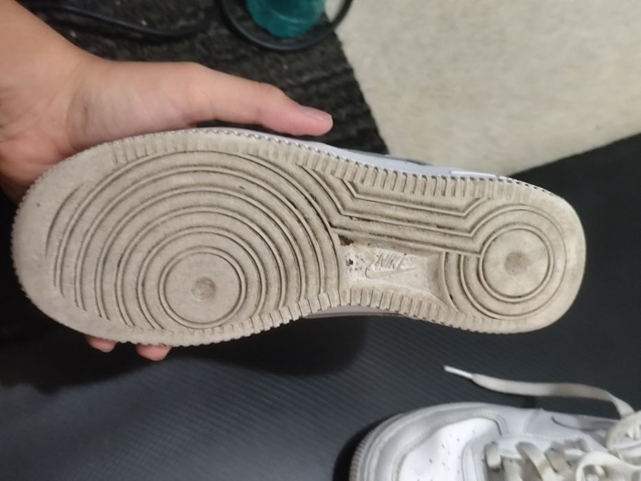 Adidasi Nike Air force