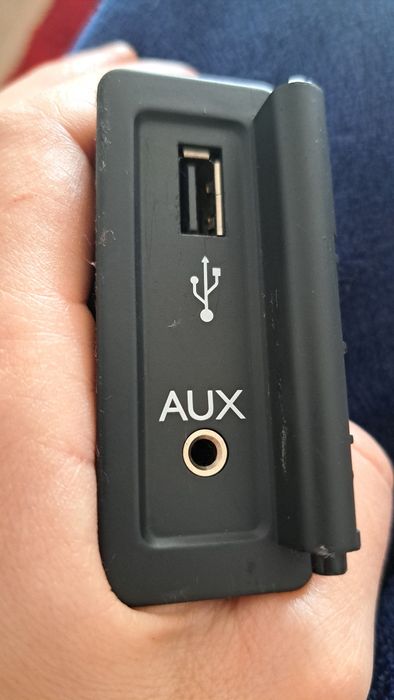 Usb AUX renault megane 3