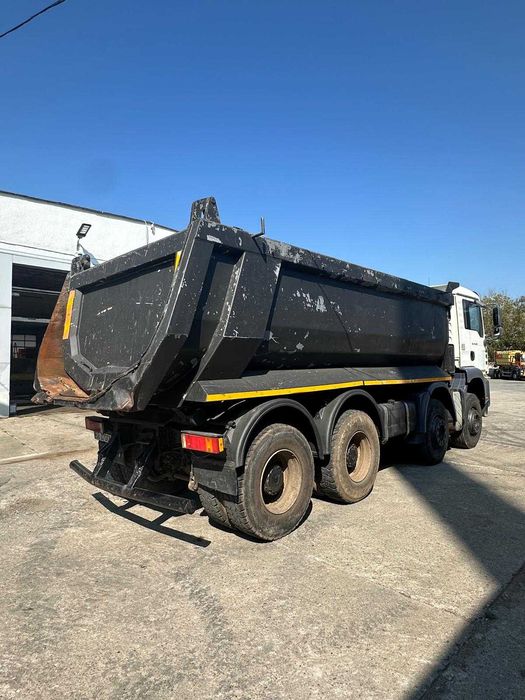 Autobasculanta MAN TGA430