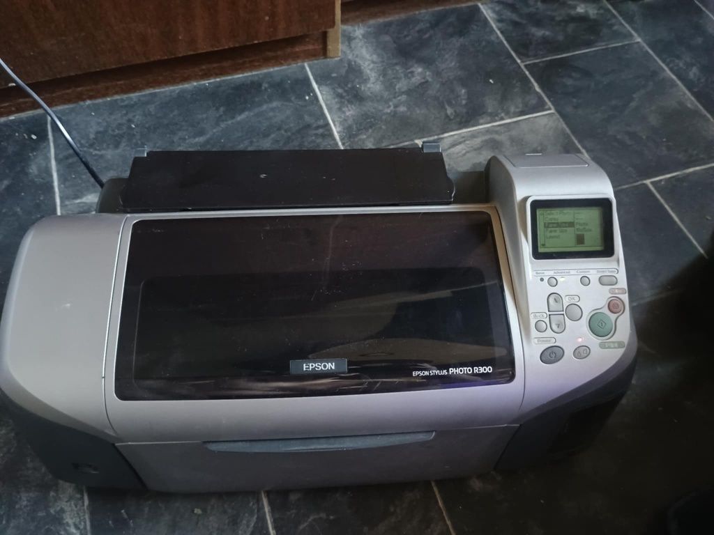 Принтер Epson Stylus Photo R300 за цифрови камери