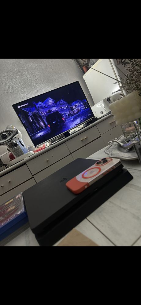 PlayStation 4 hdd 1TB