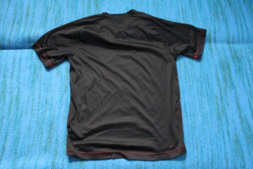 Bluza Polaris bike L ThermaTek si tricou Umbro 152 cm