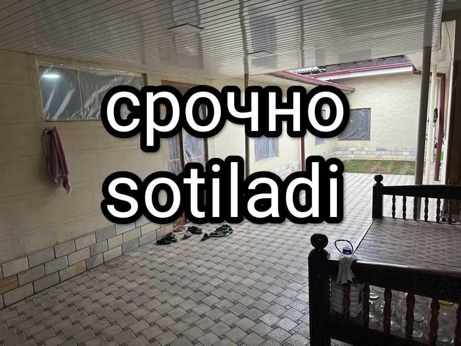 Срочно uy sotiladi