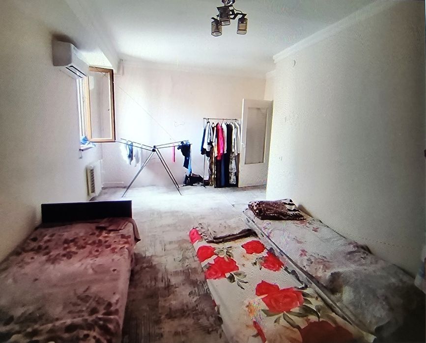Jar ariq 4 dom srochna sotiladi