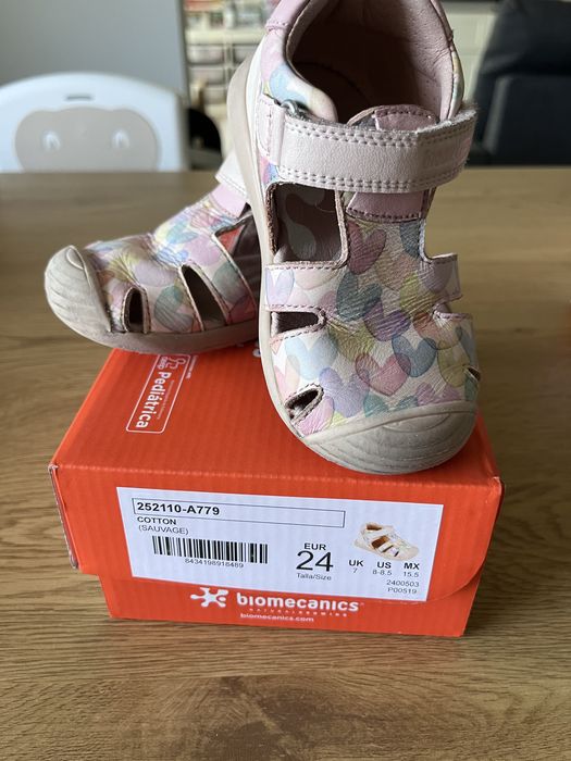 Sandale piele Biomecanics masura 24 (15cm)