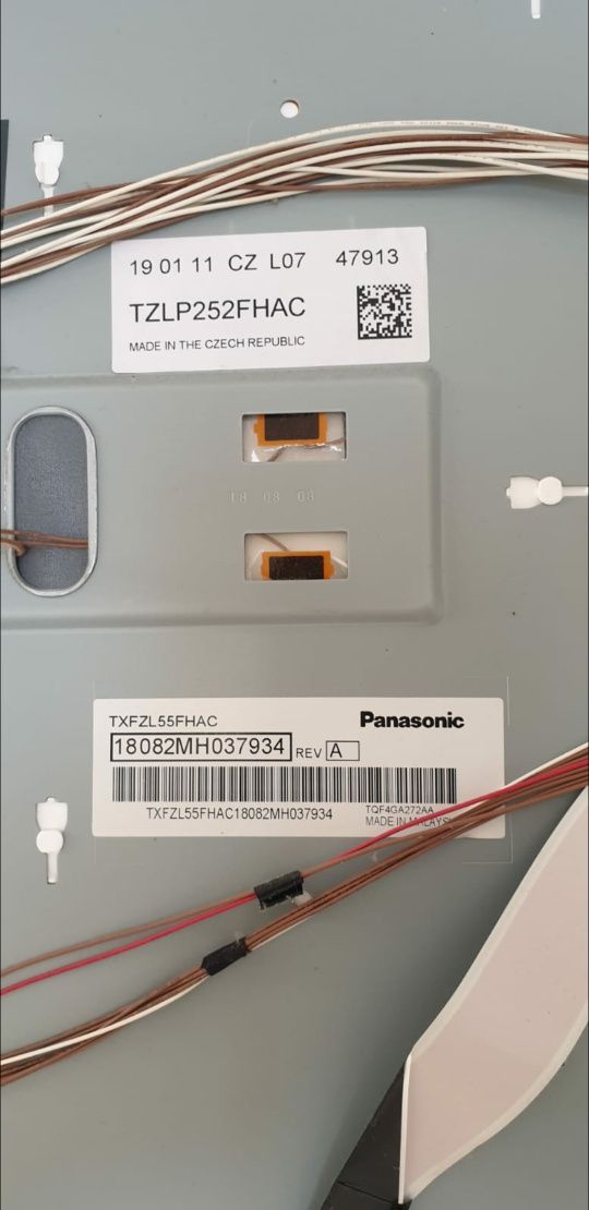 piese din tv Panasonic TX-55FXW654 TV 140 cm cu ecran defect