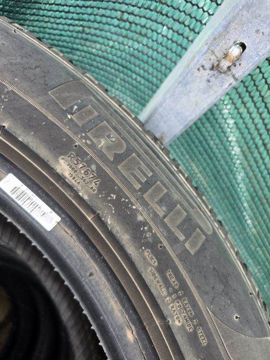 Set 2 anvelope/cauciuc/roti 255/50R19 (iarna)