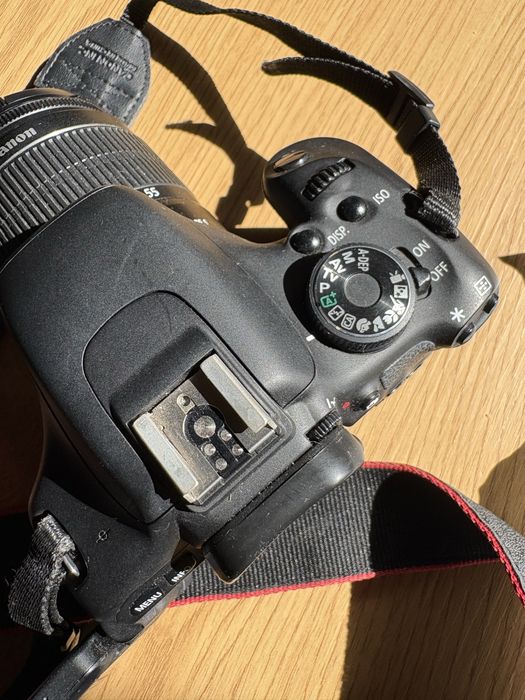 Canon  DSLR 600D
