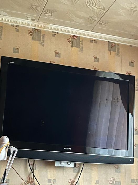 Продам телевизор плазменный Sony Bravia  б/у