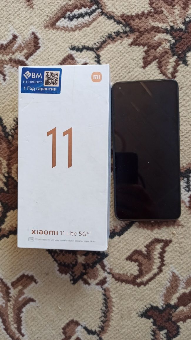 Redmi 11 lite 5G obmen qilaman  iPhone 11 yoki 11proga daplata qilam