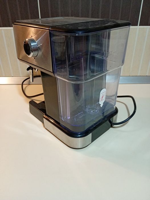 Espressor Gorenje ESCM15DBK 1100w-15bari (fara tavita)