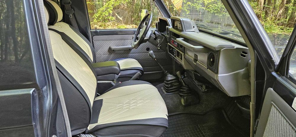 De vânzare Toyota Land Cruiser LJ 70 ,  4X4