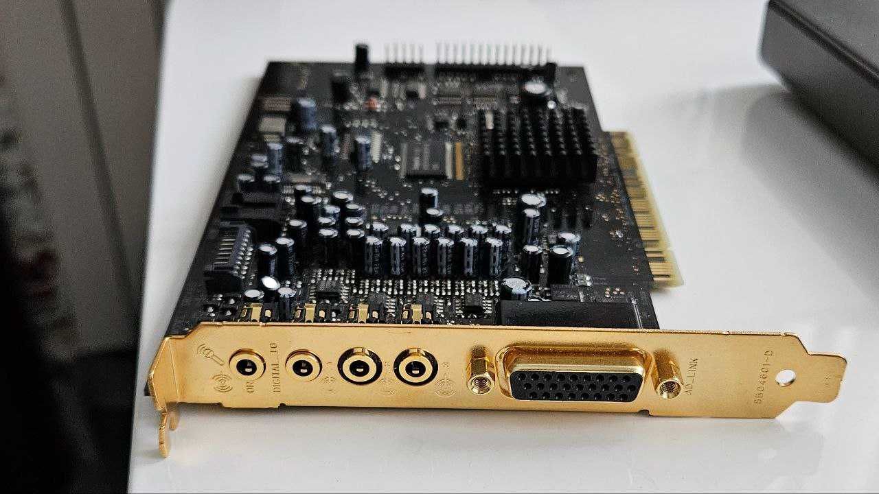 Звукова карта за комютър Creative Labs Hi-Fi Sound Card (Неизползвана)