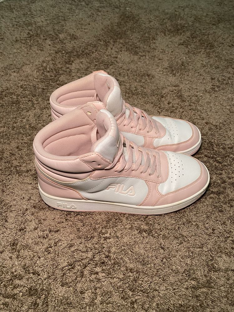 Sneakers FILA Roz Baby Pink marimea 41 femei Adidasi