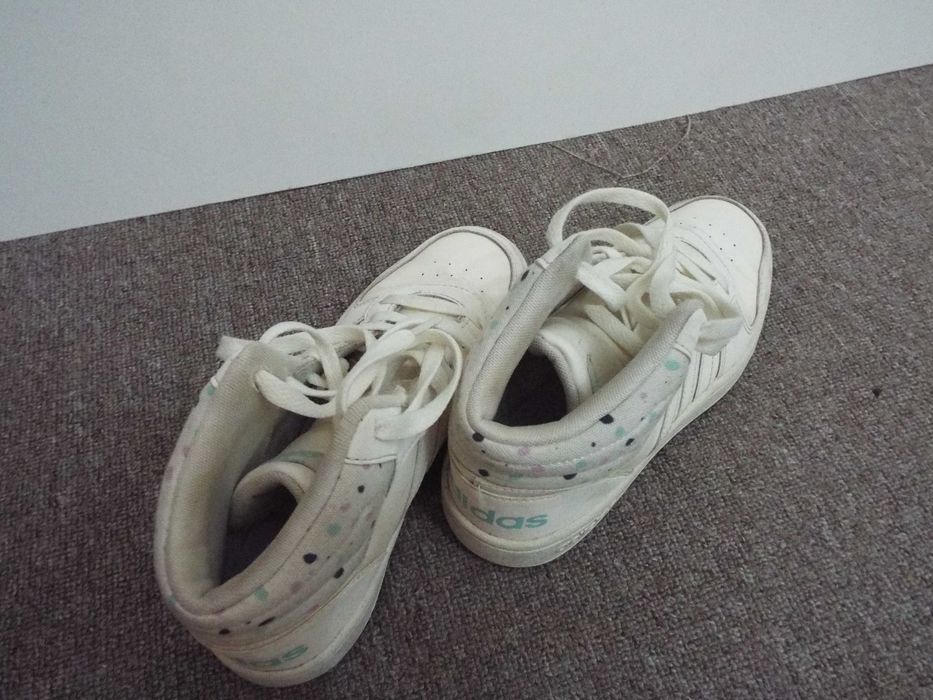 Addidas mid-high nr.36