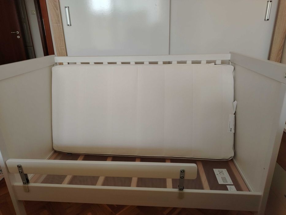 Дървена кошара Икеа