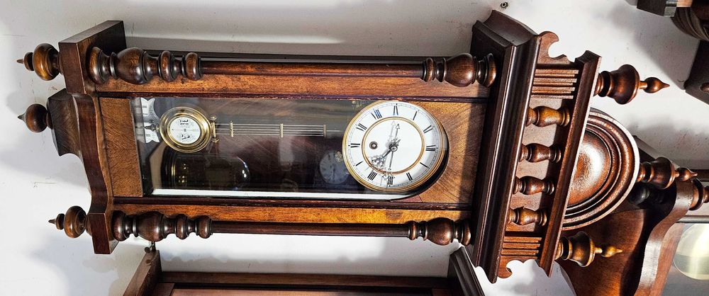 Ceas de perete cu pendula - mut