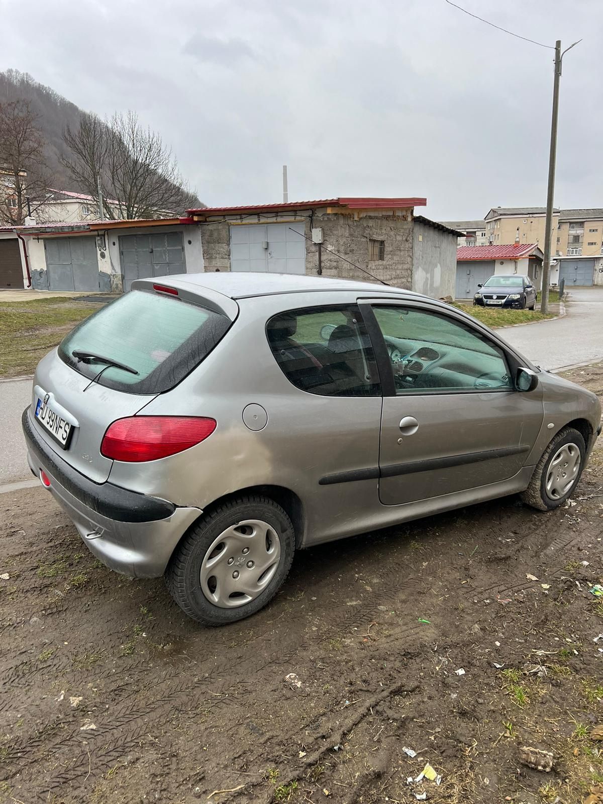 Vând Peugeot 206