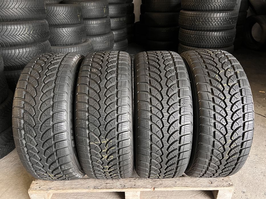 4 anvelope iarna ca noi 225/50/17 , bridgestone , 8 mm , runflat
