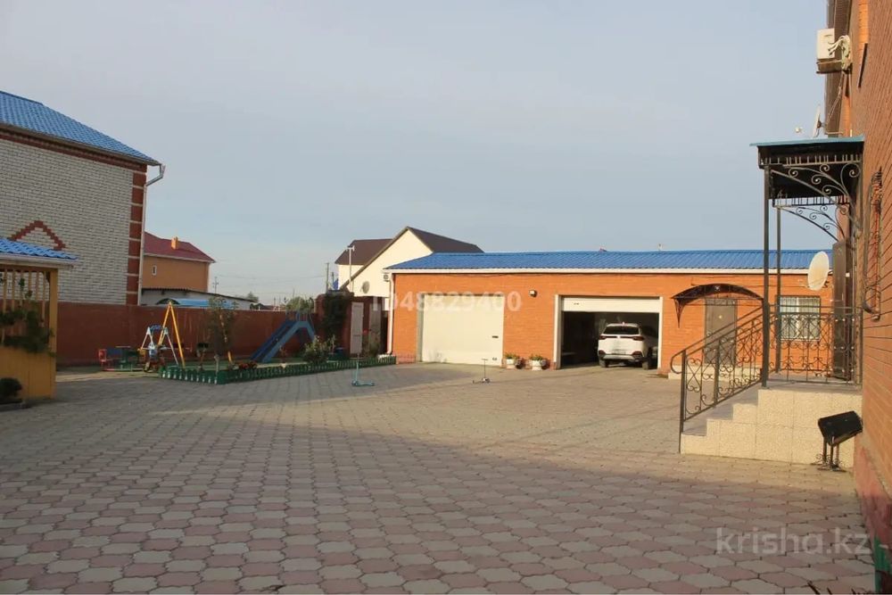 Продается 8 комн дом