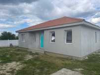 Casa noua pe nivel de vanzare in Cihei situata in centrul localitatii