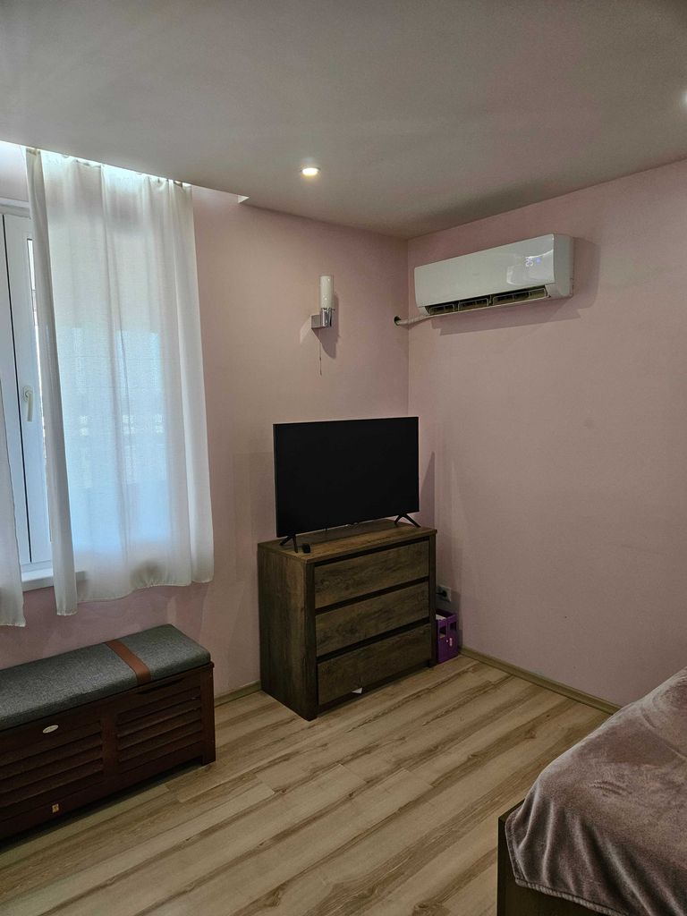 Продава се Четиристаен апартамент в Видин, Христо Ботев - 125 кв.м за 1240 €/кв.м - Снимка #5