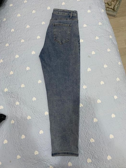 Продам джинсы и платье