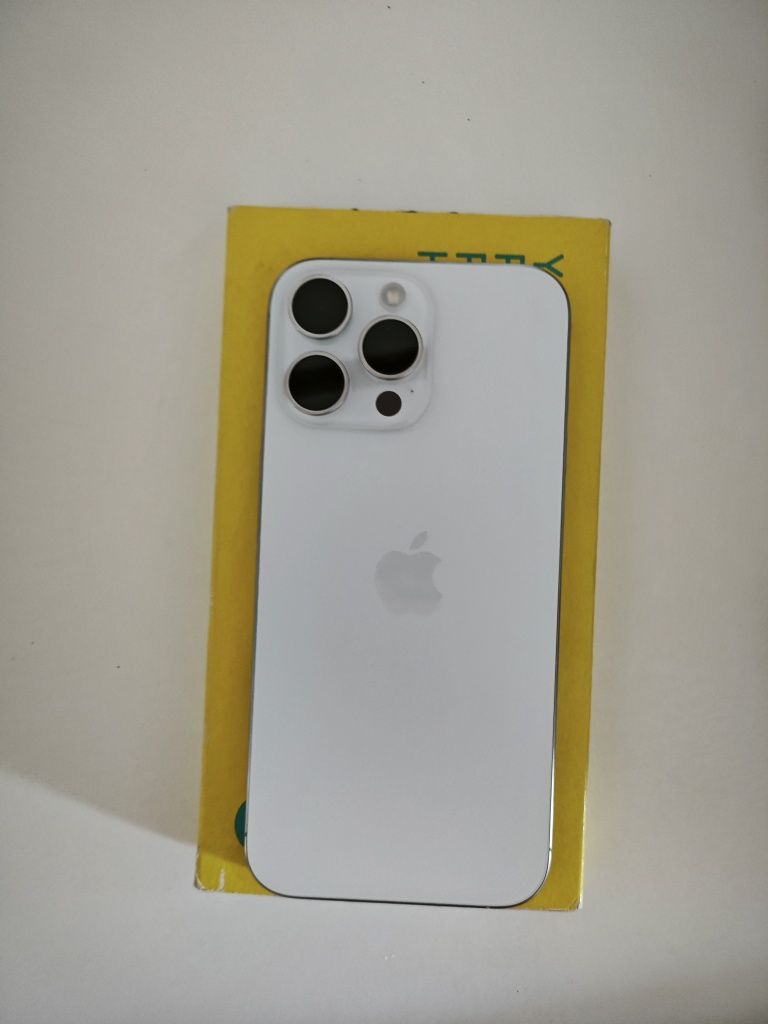 iPhone 16 pro max 512 GB