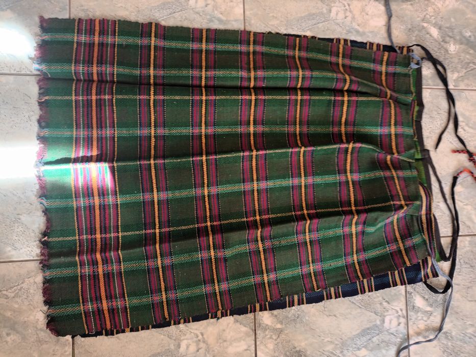 Ръчно Тъкани Вълнени Престилки 3 броя