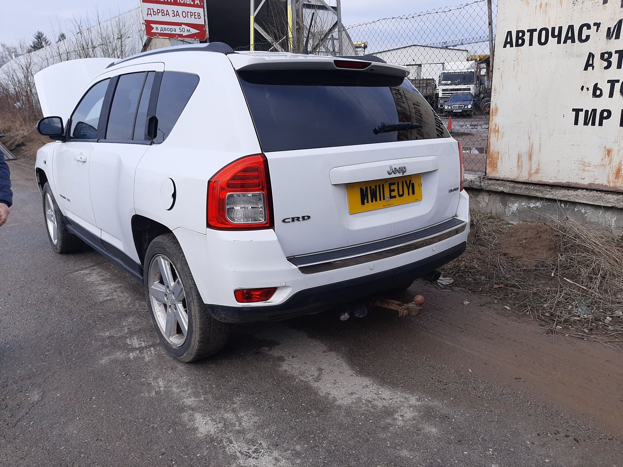 На части Jeep Compass 2200 кубика дизел 2012 година ръчна скоростна ку