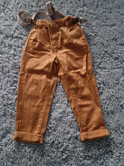 Lot pantaloni marimea 104 cm