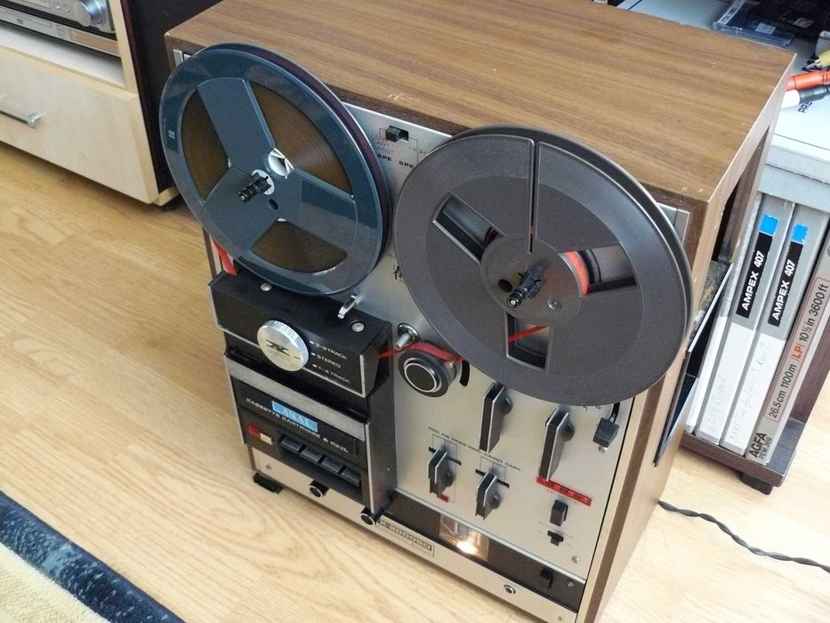 Magnetofon Casetofon Amplificator Akai x2000sd