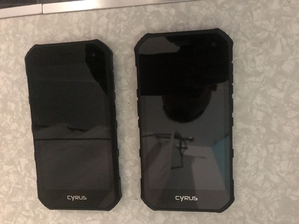 Smartfone Cyrus CS24