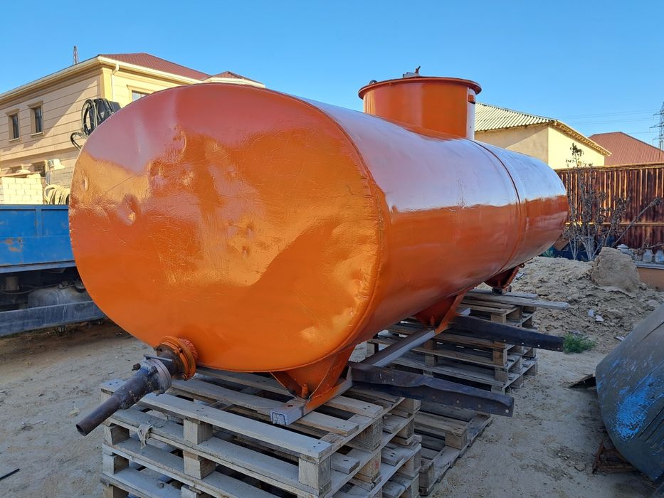 Ёмкость 4.8 на Зил Газ 53