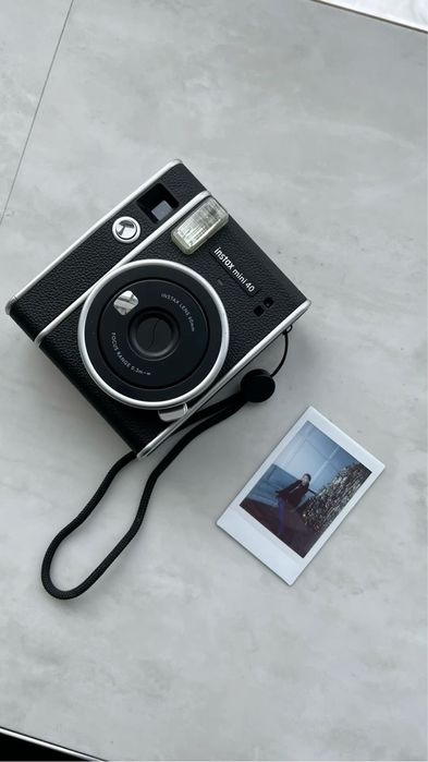 Фотоаппарат Instax mini 40