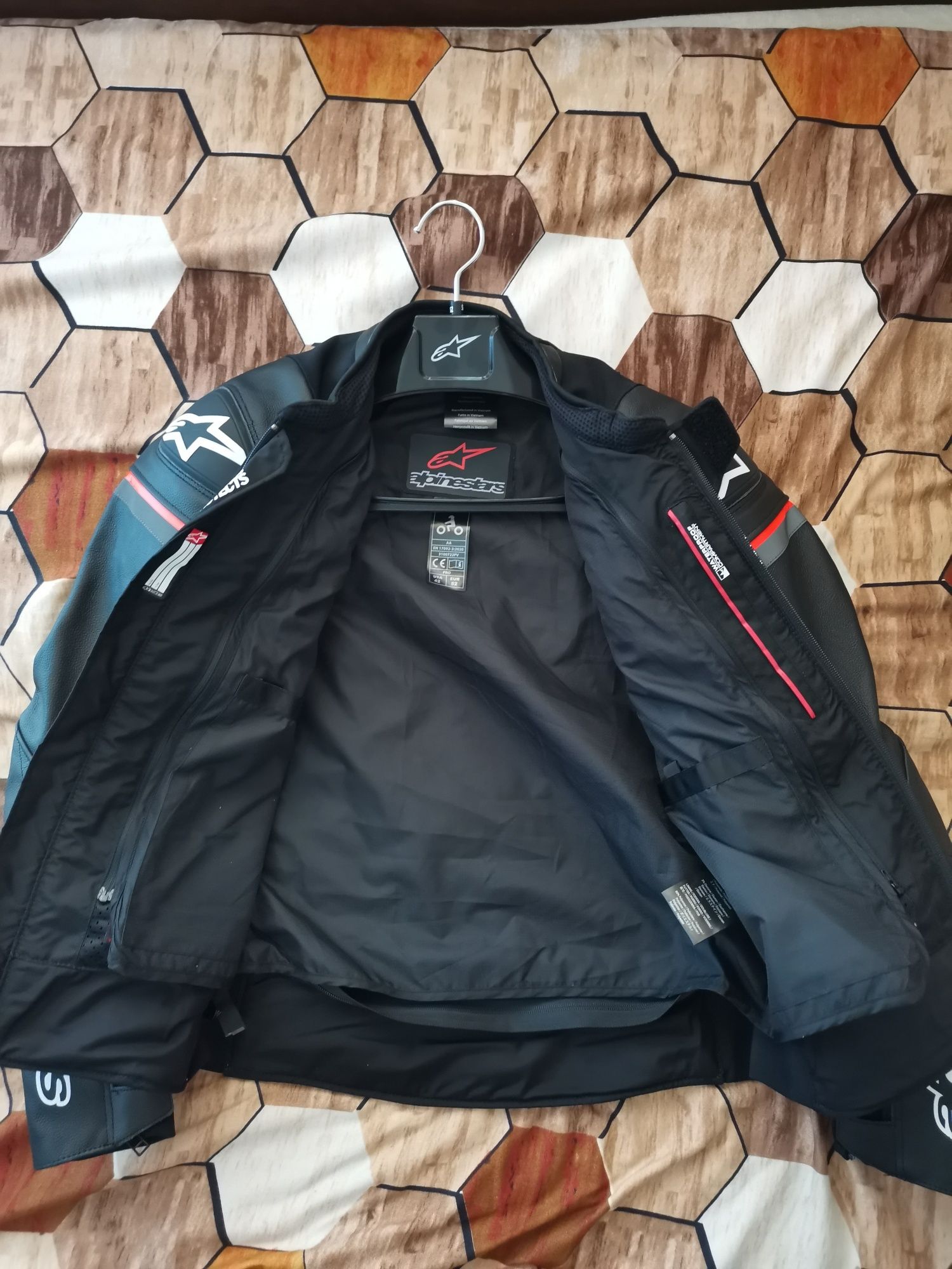 Ново кожено яке за мотор Alpinestars GP Force Air Flow