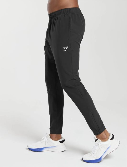 Gymshark Arrival Woven joggers мъжко долнище