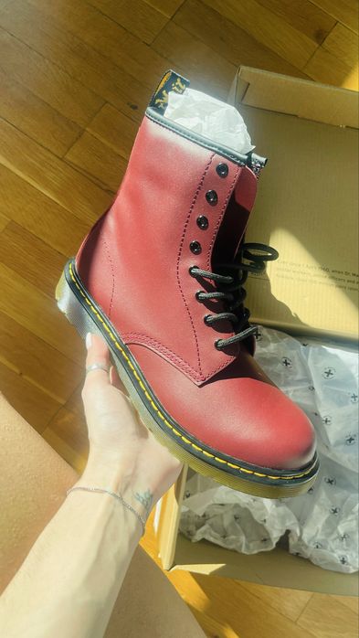 Dr. Martens 1460 Cherry red