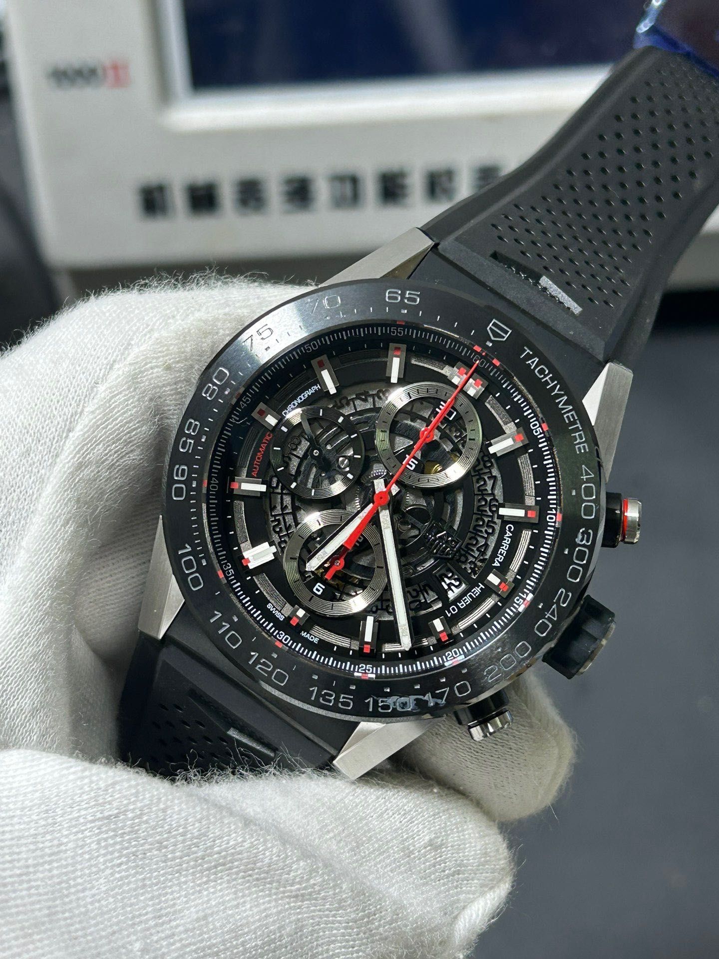 Tag-Heuer Silver/Black Skeleton