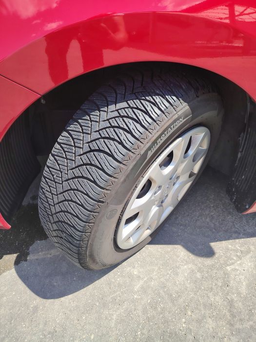 Hyundai i30 benzina 1.4