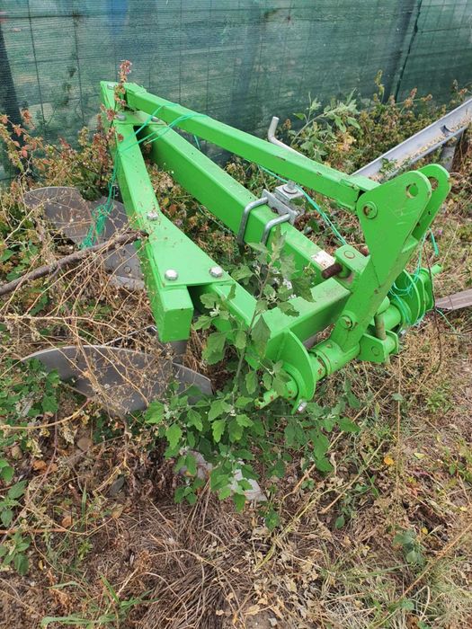 Tractor Jinma 45 cai 4x4 + echipament agricol