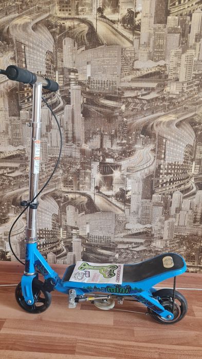 Продам детский велосамокат RockBoard  mini