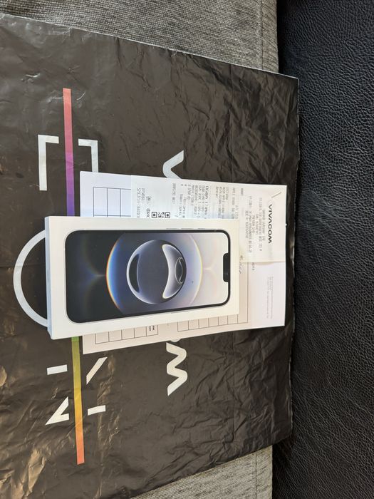 ЗАПЕЧАТАН 128GB iPhone 16e Vivacom Гаранция до 2027 г. White