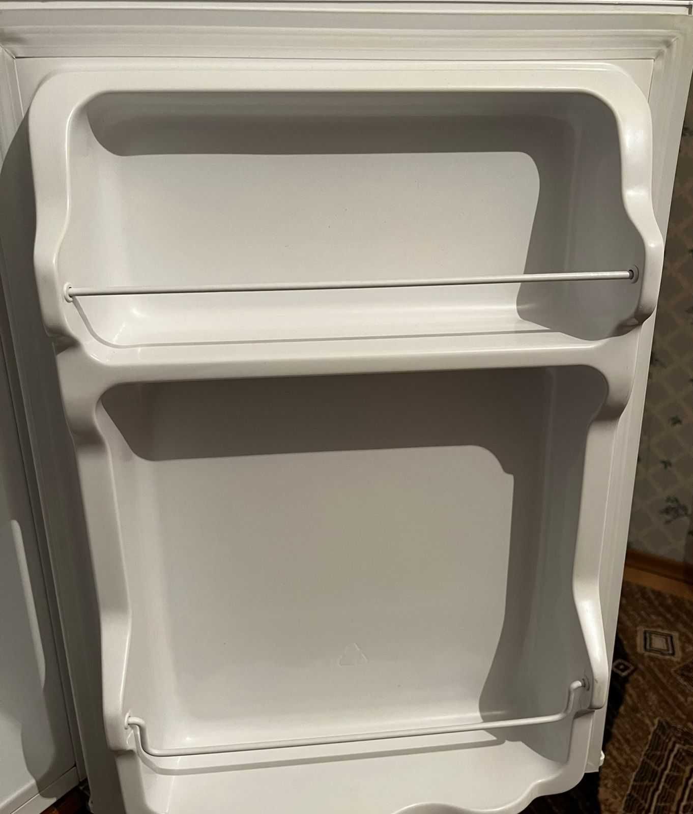Продам мини холодильник в отличном состоянии